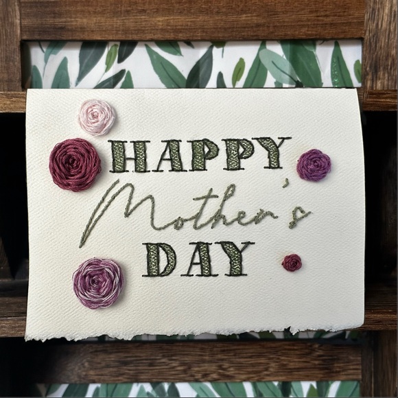 Hand-Embroidered Mother’s Day Card - Floral - Picture 1 of 2